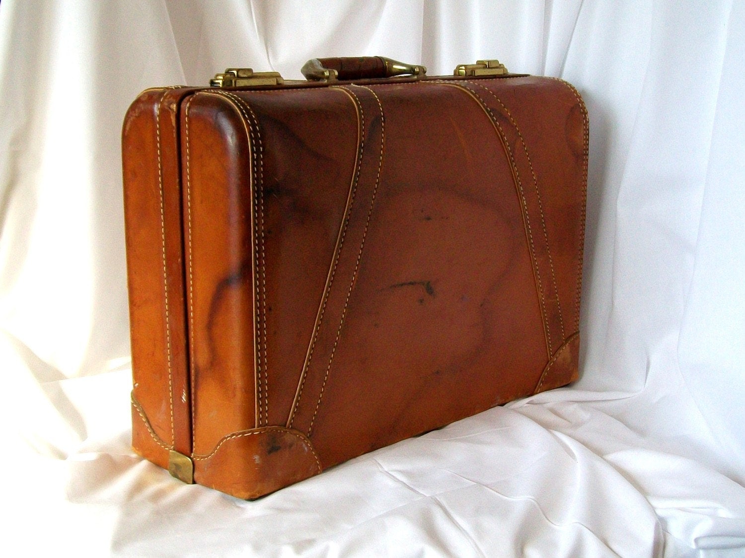 Vintage Luggage Suitcase Leather Platt Guardsman Natural