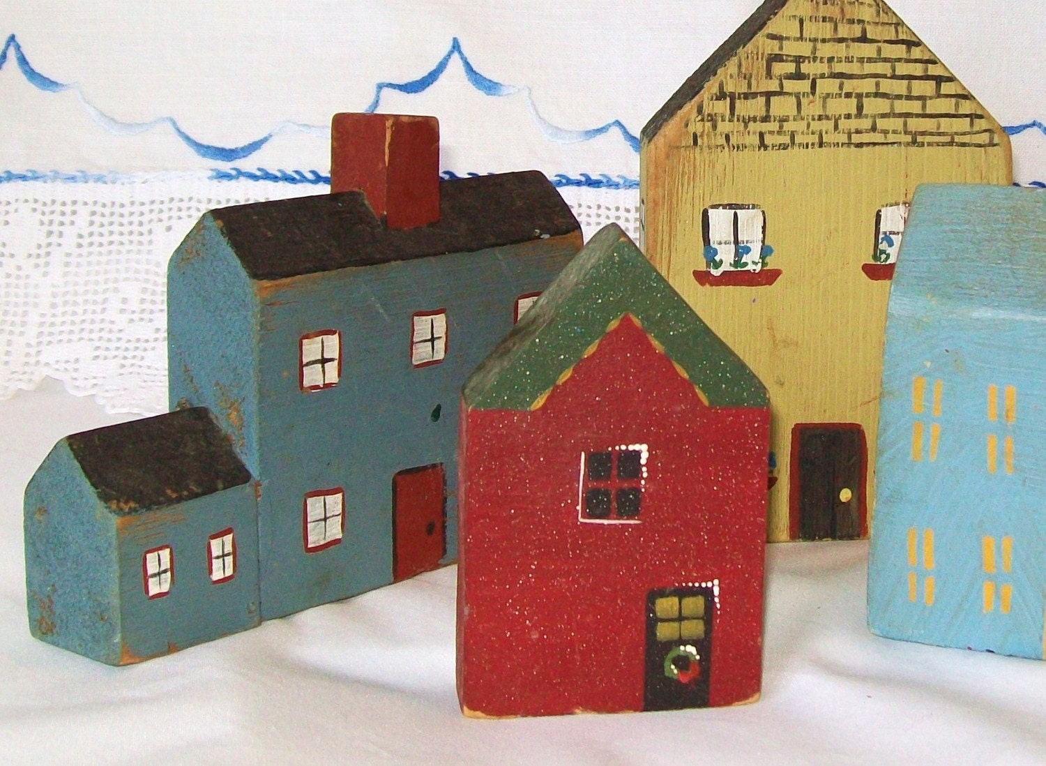 Vintage Houses Primitive Painted Wood Block Set of 4 Red Blue
