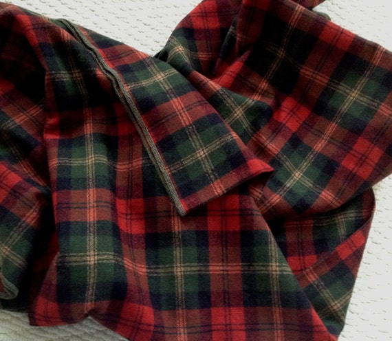 Vintage Red and Green Plaid Throw Blanket