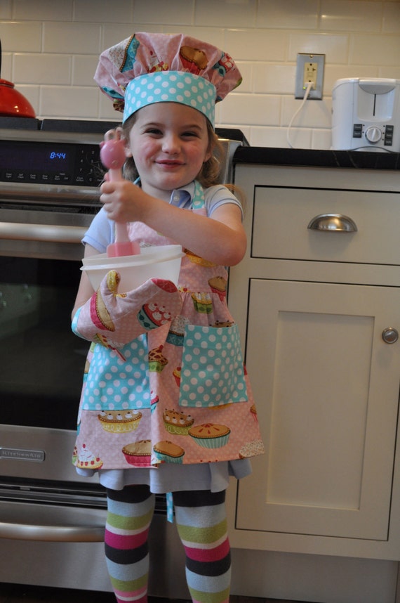 Little Baker Apron Chef Hat and oven Mitt set in a Pie fabric