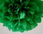Kelly Green ... 1 tissue paper pom // holiday decoration // christmas // weddings // engagement party // decorations Il_170x135
