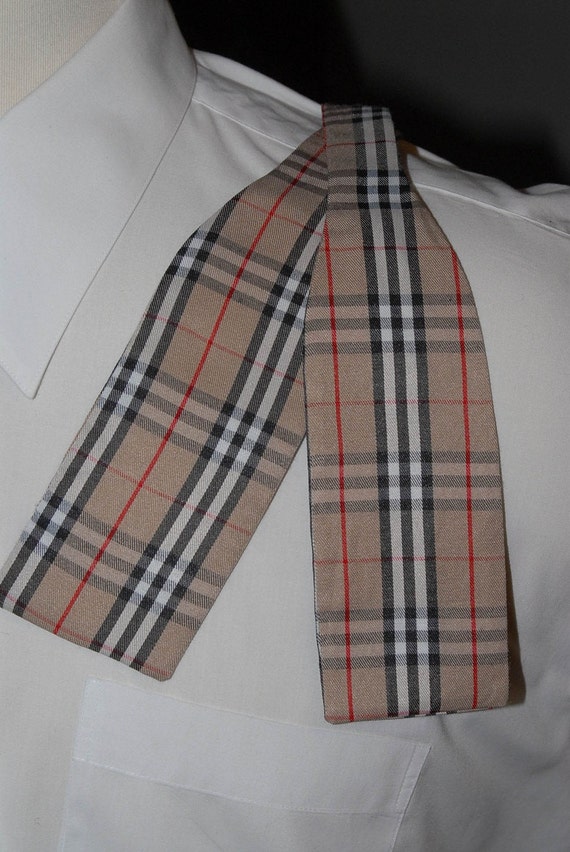 burberry pattern bow tie