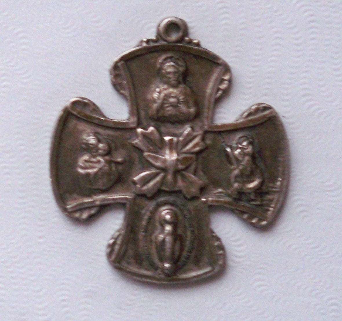 Vintage sterling silver Ster chapel Cross Jesus Pendant