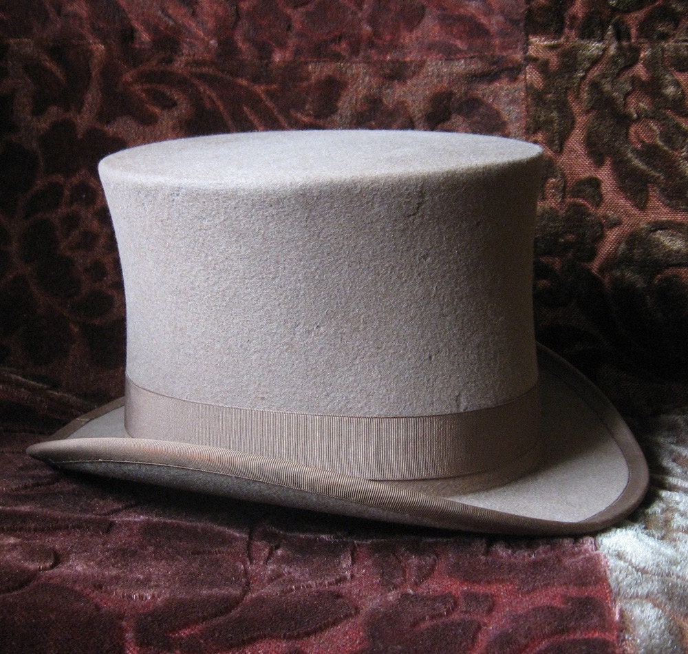 Vintage Top Hat with Leather Top Hat Box
