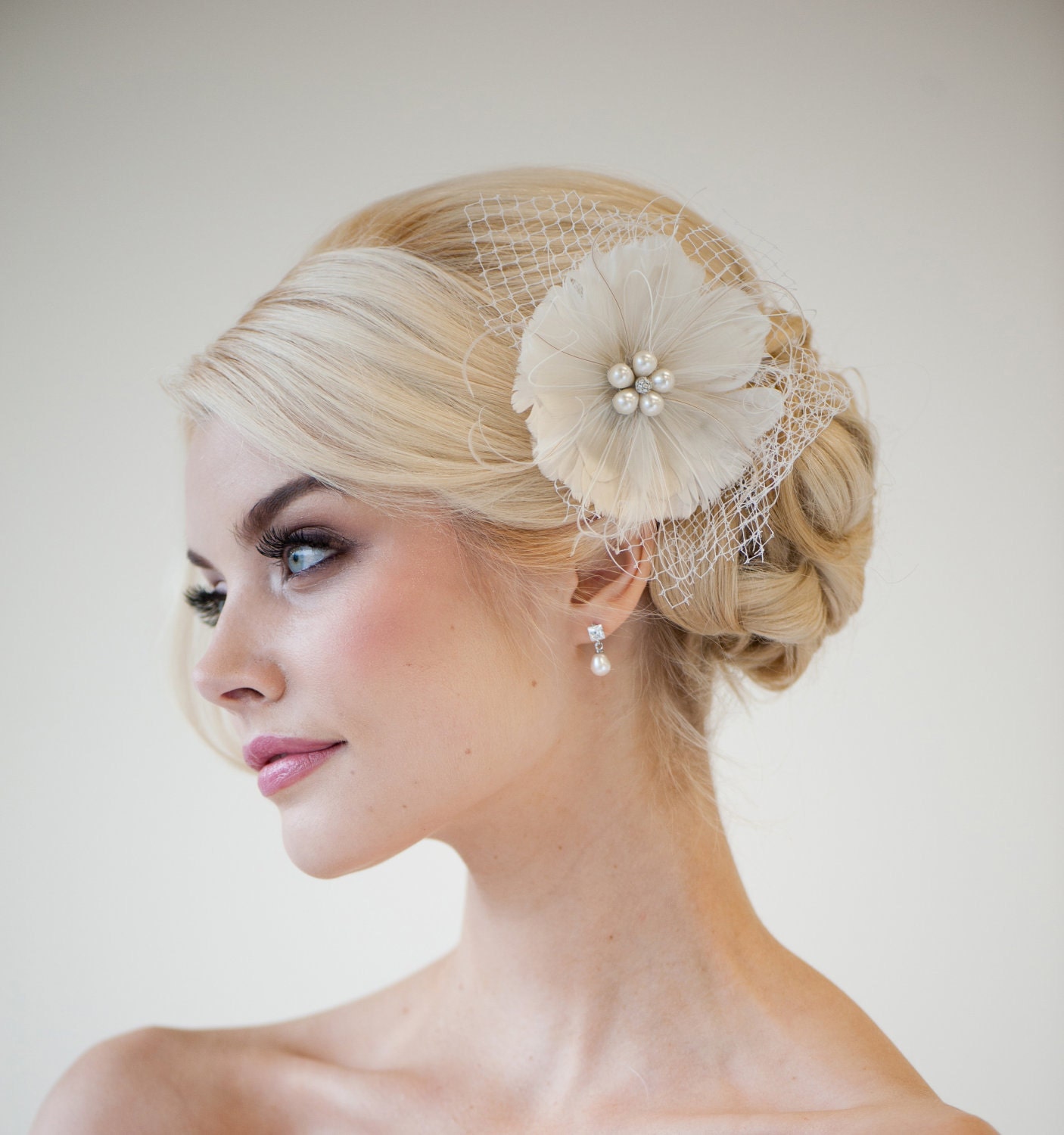 Feather Fascinator Bridal Fascinator Wedding by PowderBlueBijoux