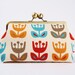 Home pouch - Tulipe dawn - metal frame clutch bag