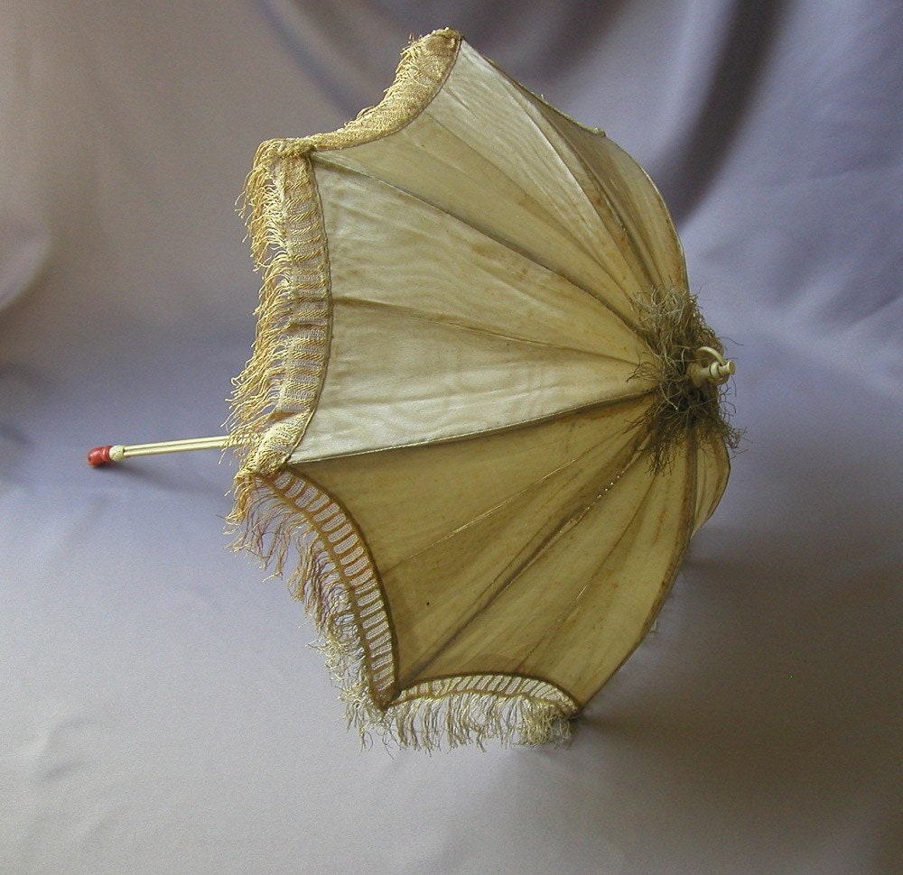 19th Century Ivory Folding Parasol Umbrella Jadeite