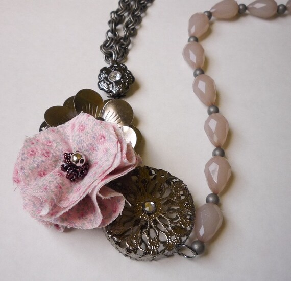 Items similar to Antique Blush Necklace on Etsy