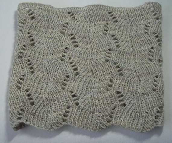 Knitting Pattern PDF- Deco-Leaf Cowl - great for gifts - scarf cowl neckwarme...