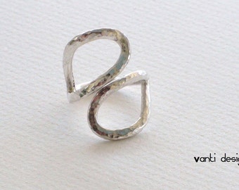 Silver hammered loop ring