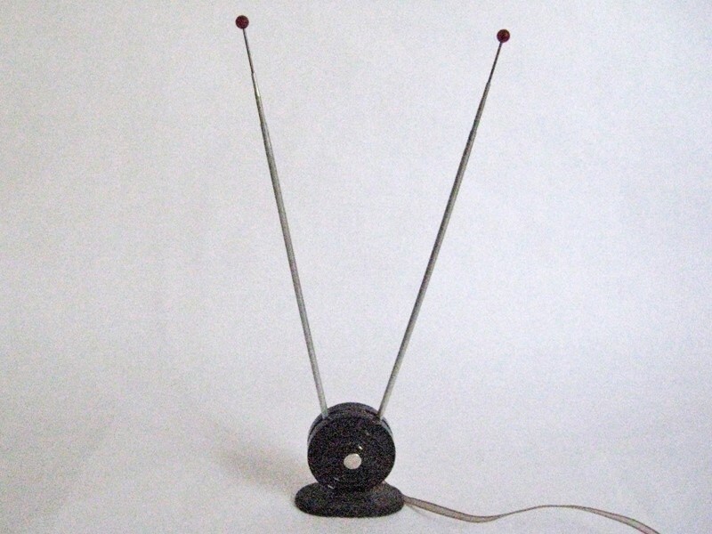 Vintage RABBIT EARS Television Antenna Home Decor / TV or