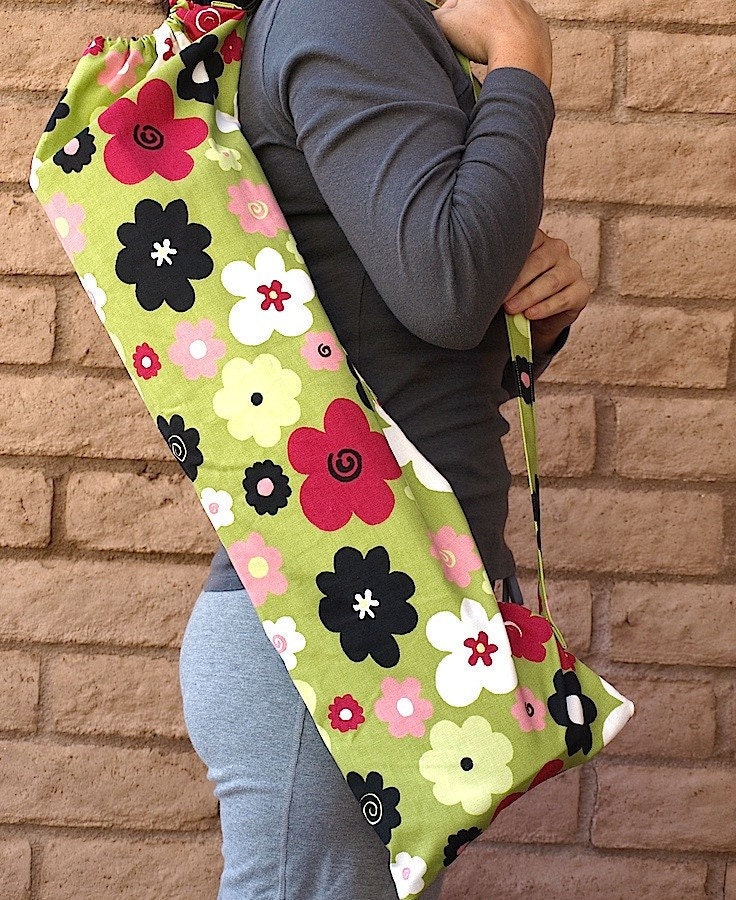 Handmade Yoga Mat Bag green floral FLOWER by ChellaBellaDesigns