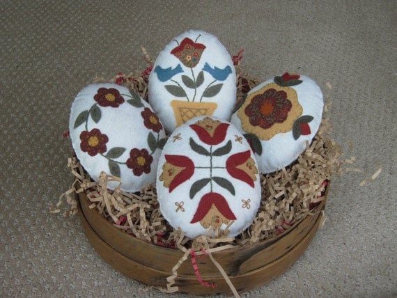 Easter Egg Bowl Fillers (Quilt motifs)
