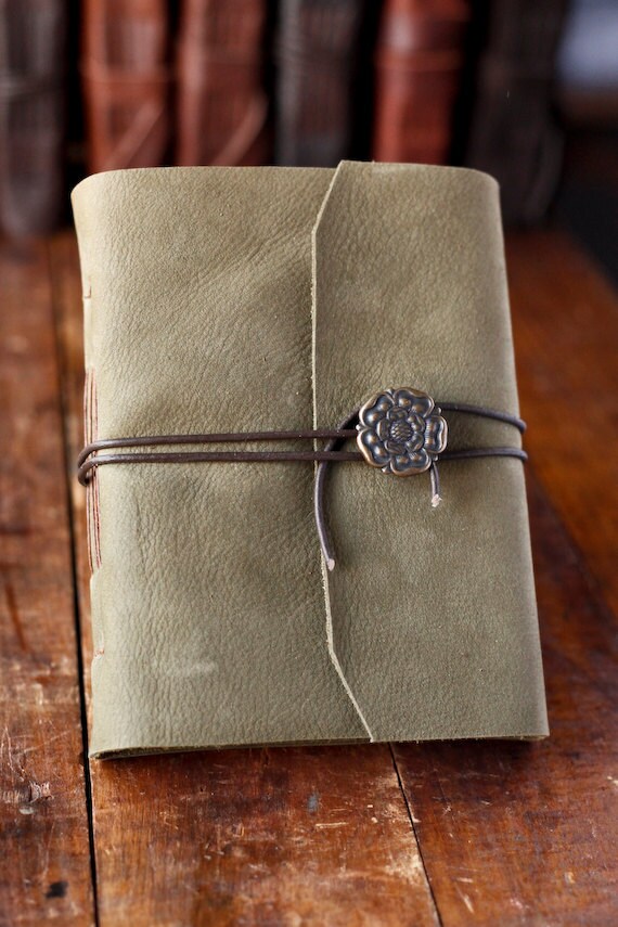 Leather Journal The Tudor Rose