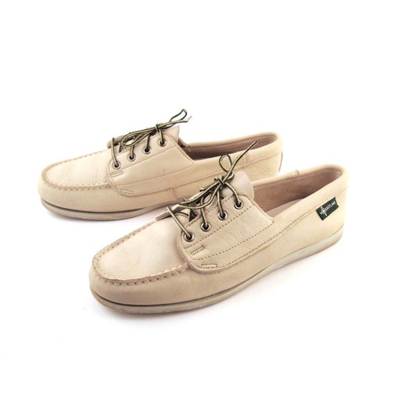 womens white leather boat shoes