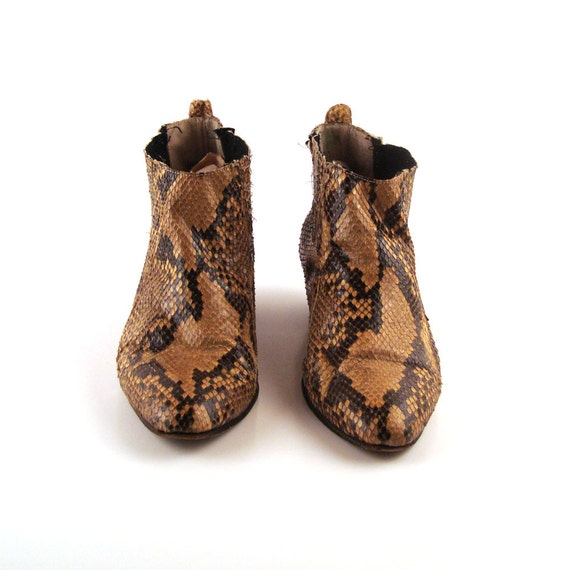 Snakeskin Boots Vintage 1980s Women's size 7 1/2