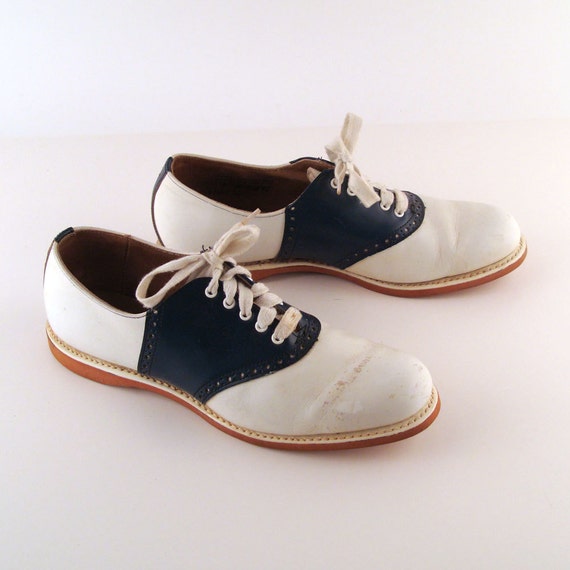 Saddle Shoes Vintage 1960s Spaulding Navy and White Leather