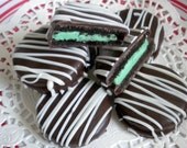 Chocolate Covered Mint Oreos Cookies Chocolate Mint Green Wedding Favors Snack Treats Christmas Edibles Cookie Exchange Holiday Gifts Chocolate Covered Mint Oreos Cookies Chocolate Mint Green Wedding Favors Snack Treats Christmas Edibles Cookie Exchange Holiday Gifts