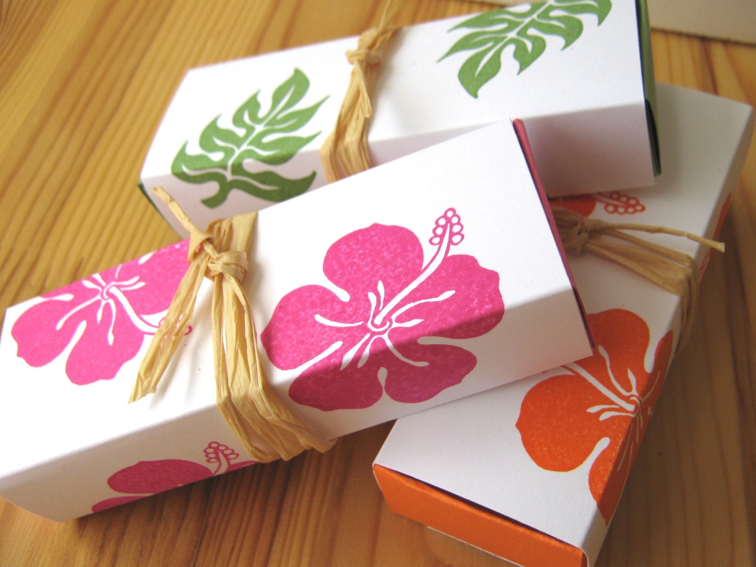 Tropical Hibiscus Island Style Wedding Favor Boxes Hawaii