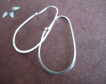 Shop Sale.. 3 5 10 pairs, Sterling Silver HOOP EARRINGS Earwires, Elongated Hoops, 30x16 mm, Sleek, add a dangles..wholesale hp solo ihm ih
