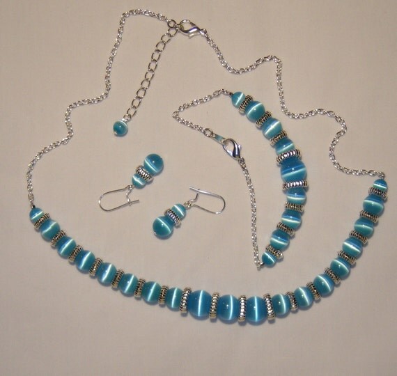 CHAIN AND FIBER OPTIC BEAD JEWELRY SET necklace bracelet