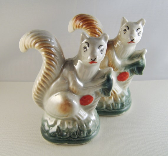 Vintage Squirrel Figurine Ceramic Set of Two