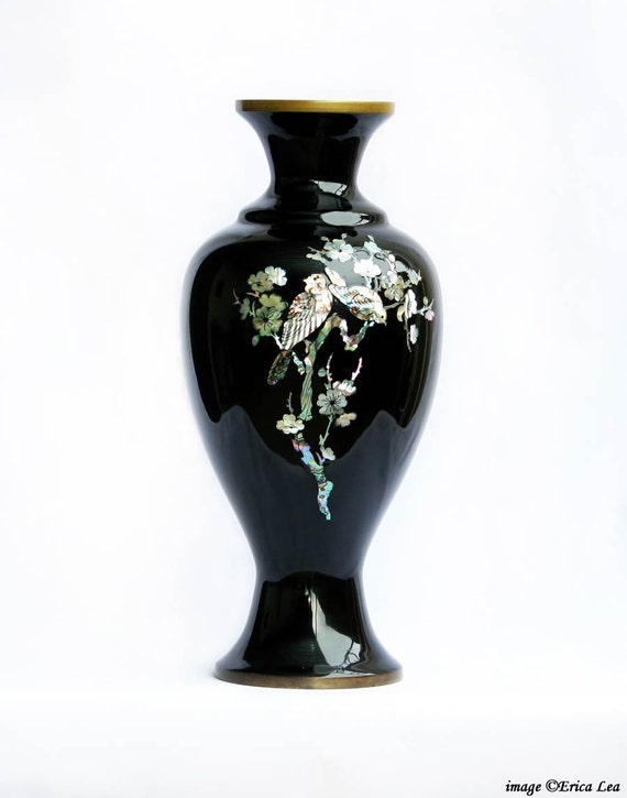 Korean Vase Black Enamel Mother Of Pearl Inlay And Brass 0228