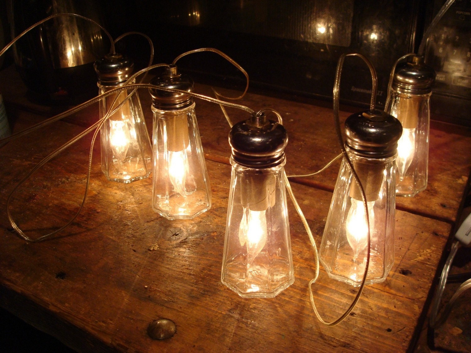 5 salt shaker lamp