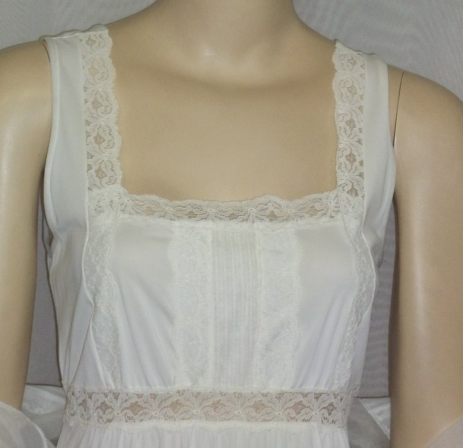 Vintage JCPenney's Nylon Chiffon Peignoir Set Nightgown