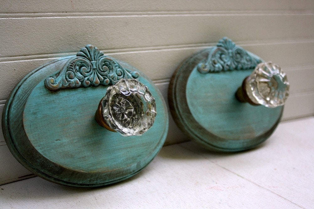 Repurposed Vintage Glass Door Knob Petite Wall Hook