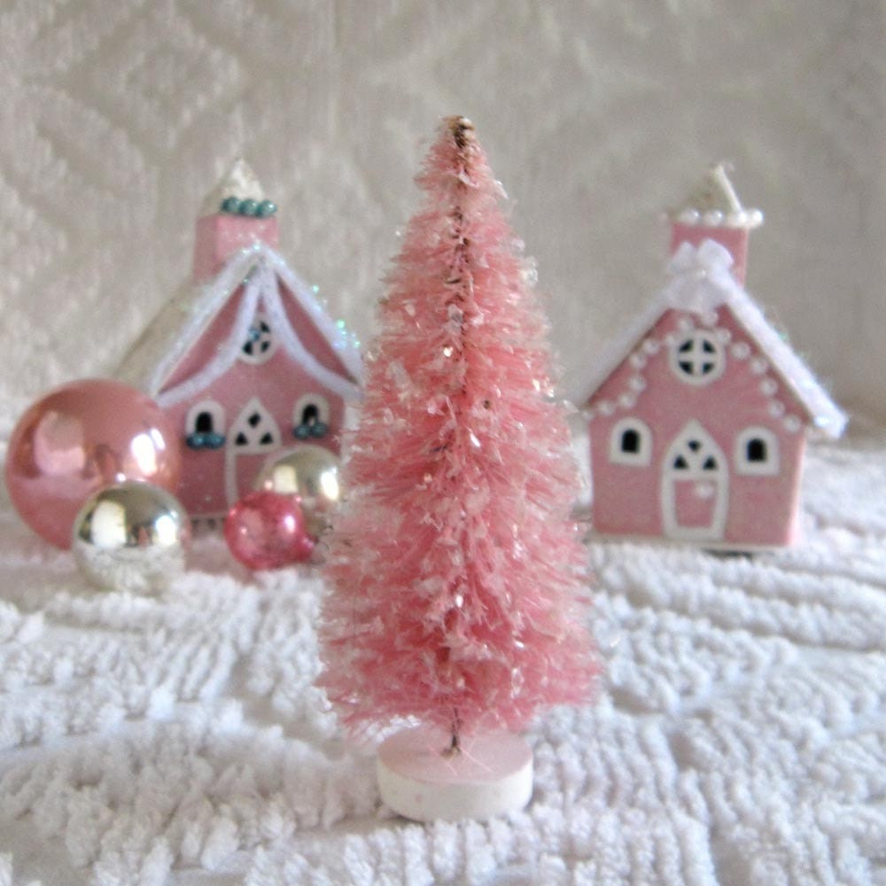 Vintage Style Christmas Pink Bottle Brush Tree Vintage Mica