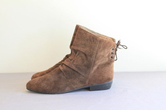 vintage 1980s short leather DESERT boots Back Laced booties