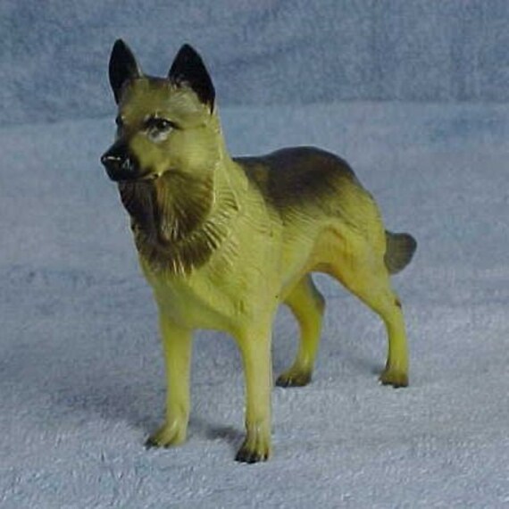 rin tin tin stuffed dog