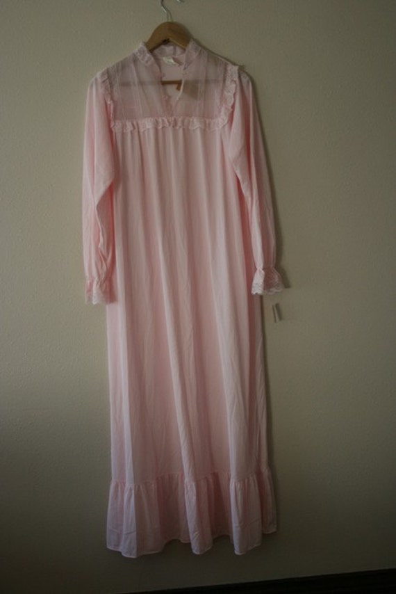 Vintage Pink Grandma Nightgown S 