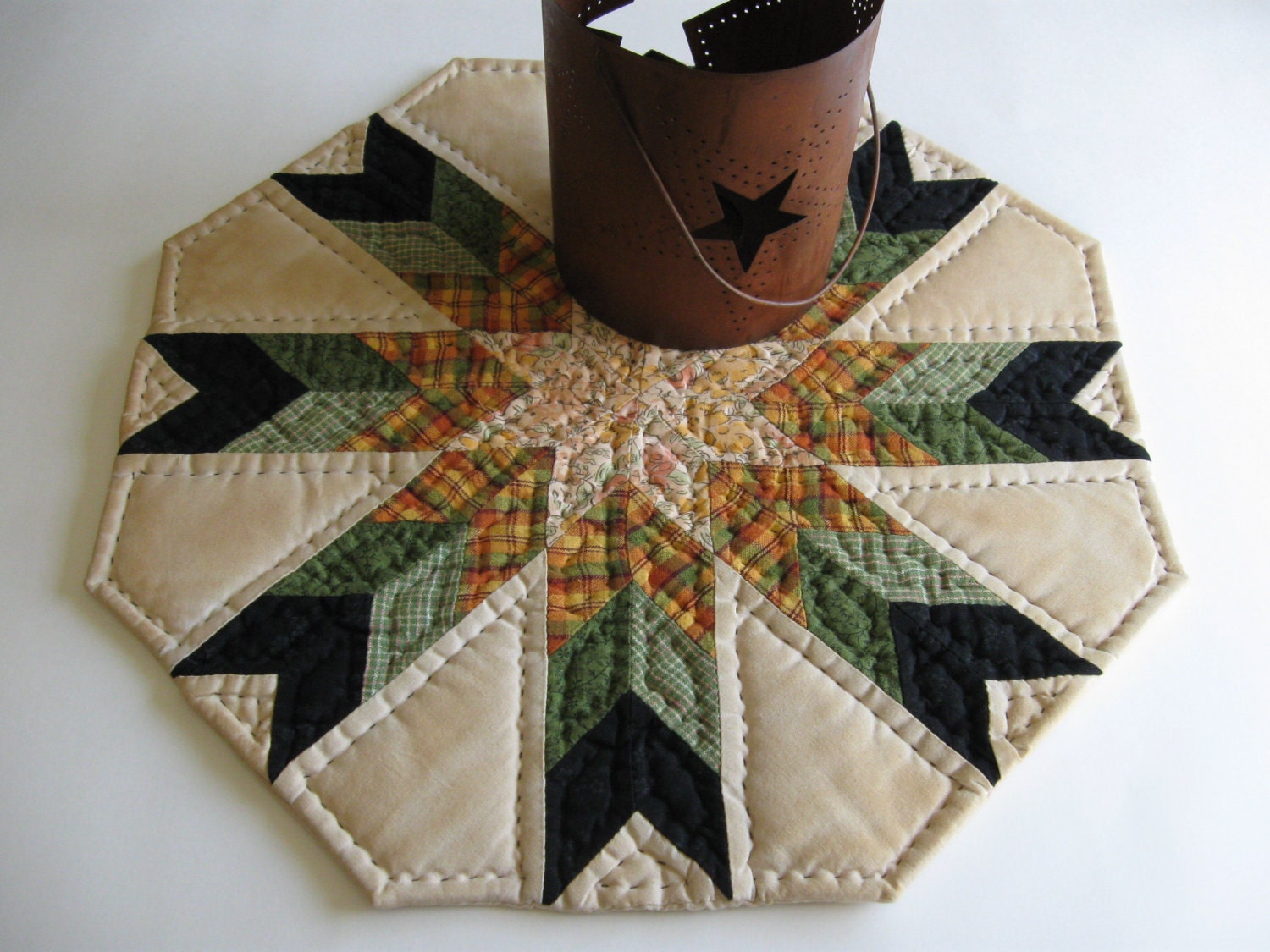 Quilted Table Topper Quilted Table Mat Table Top Quilt by dlf724