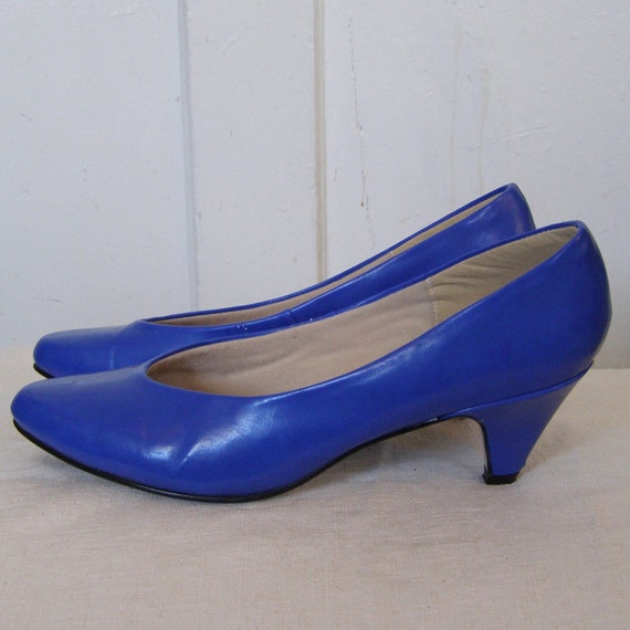 wide width royal blue heels