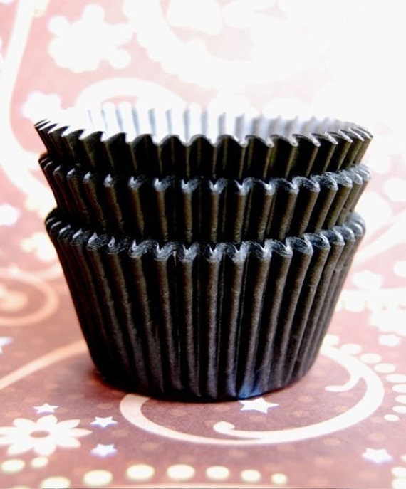 Classic Black Cupcake Liners 50 by CupcakeSocial on Etsy