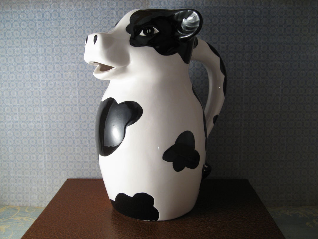 Cow Pitcher