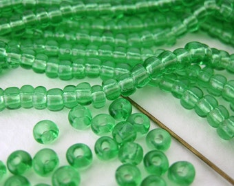 Vintage Glass Beads, Peridot Green Rounds, 3mm vgb0352 (50)