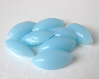 Vintage Glass Rhinestone Sky Blue Navette Jewel 15x7mm rhs0265 (8)