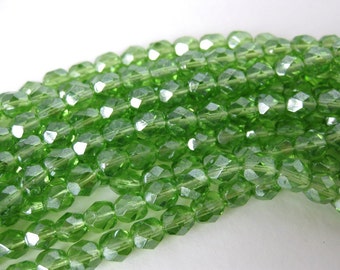 Vintage Glass Beads Peridot Green Faceted Round 6mm vgb0453 (30)