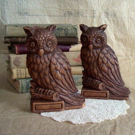 syroco wood bookends
