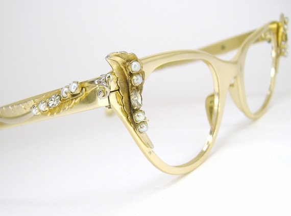 Vintage Womens 50s Cat Eye Eyeglasses Tura Gold Winged with