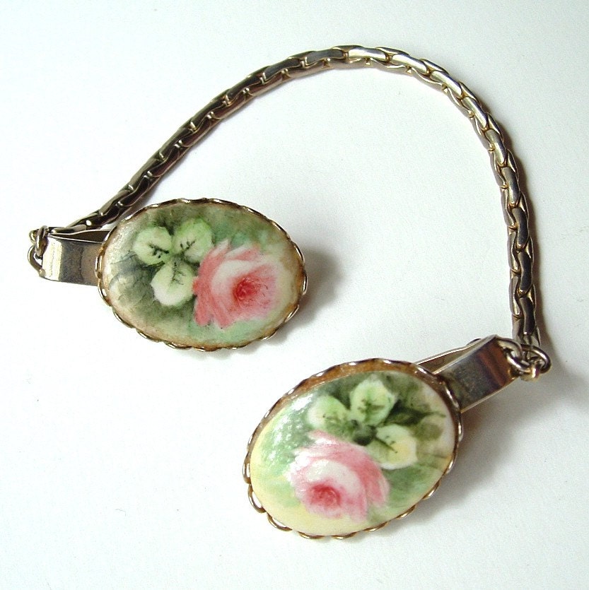 Vintage Sweater  Guard  Old World Rose Garden Porcelain by 