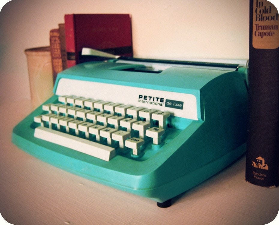 1960s Modern Seafoam Plastic Typewriter