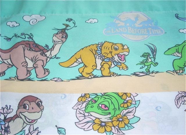 The Land Before Time Bed Sheet Set Twin