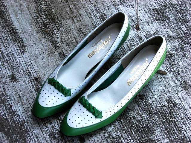 green heels size 9