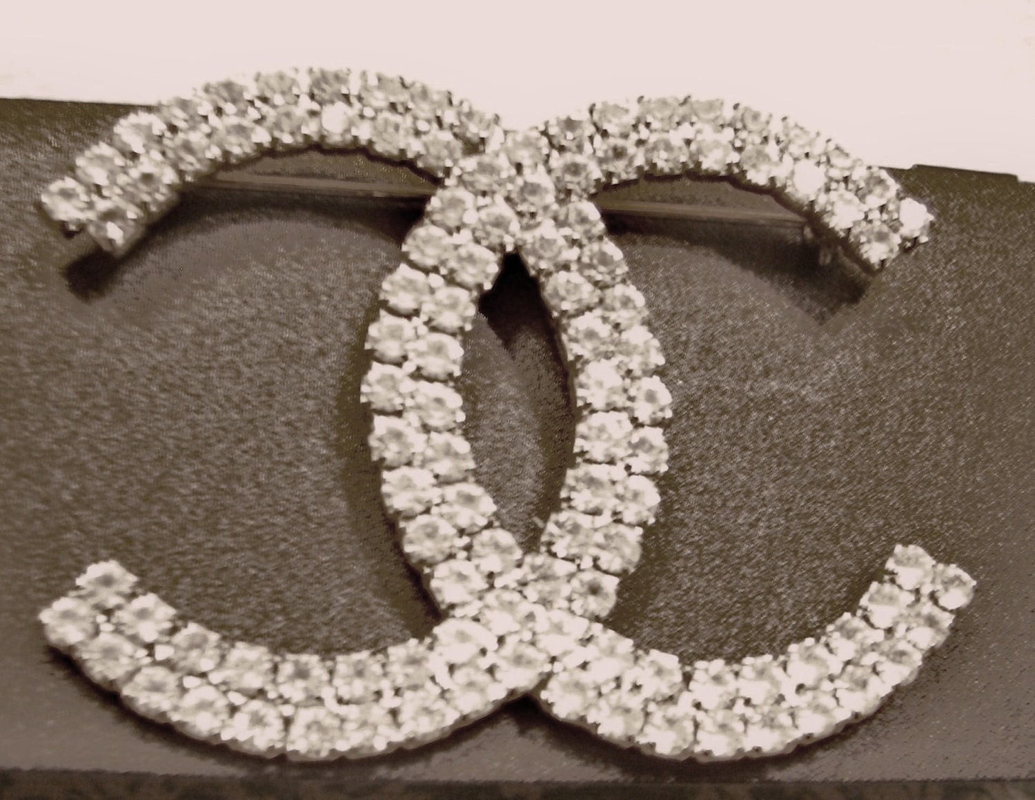 Vintage CHANEL Brooch Pin signed Bauer Rhinestones CC by bellacasa