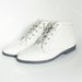 Vintage 1980s Boots // 80s ANKLE Booties // IVORY Leather Womens 9 Half 7 8 41 INDIE Hipster White Snow