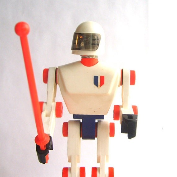 Mighty Max Robot Toy By Tomy